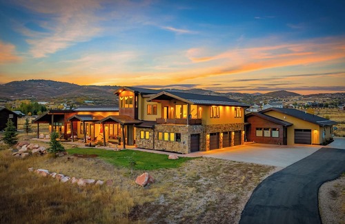 North Snyderville Basin House | Wander Park City Lighthouse