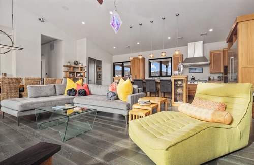 North Snyderville Basin House | Wander Park City Lighthouse