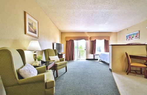 Pembine Hotel | Double River Suites | Pool, Spa & Scenic Trails for Couples’ Retreat!