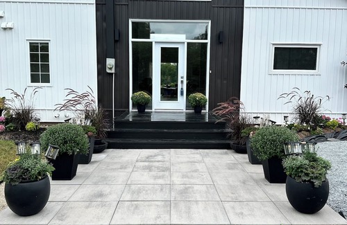 Gagetown Apartment | On The Rocks Gagetown"The Modern Fresh Experience" Waterfront 3 vacation rentals