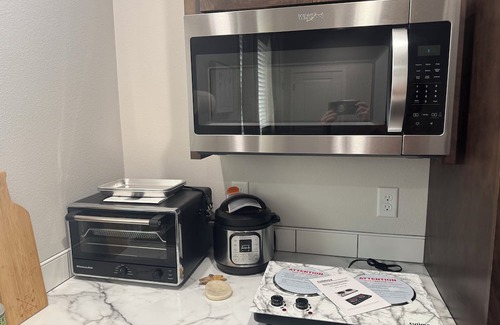 Coeur d'Alene House | Charming 1-bedroom house in nice Coeur d'Alene Place neighborhood with AC