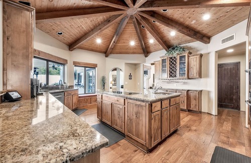 Cactus Acres House | Luxury Scottsdale Winter Retreat! 2-3 month rental