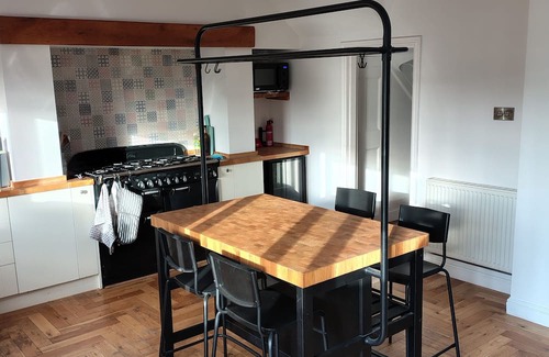 Hornsea House | "Stonesthrow" from the beach, balcony with panoramic views