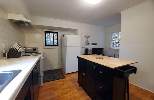 Wallace House | Snowhawk House