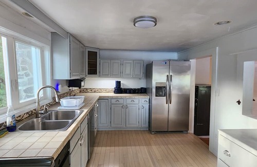 Coventry Lake House | Charming 4-bedroom house in Coventry directly on Coventry Lake