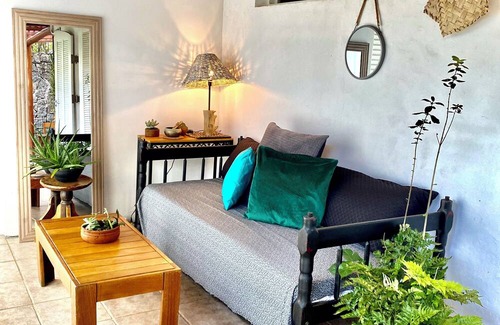 Itaquanduba Ski Chalet | 🦋Gourmet Chalet 🍂Charm and comfort 200m from the beach