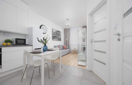 Ursus Apartment | Posag 7 Panien 16 Warszawa | Grey Apartment with Balcony