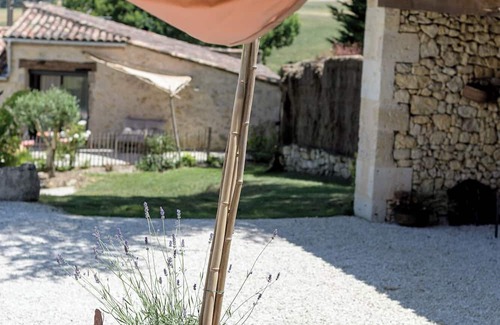 Terraube Apartment | Duplex studio "La Volière" 10 minutes from Lectoure, Fleurance and Condom