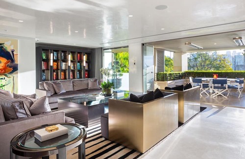 Darling Point House | Darling Point Icon by Contemporary Hotels