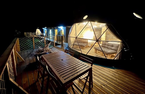 Riols Apartment | Bella Dome - Cosy dome with panoramic mountain views, surrounded by beautiful nature