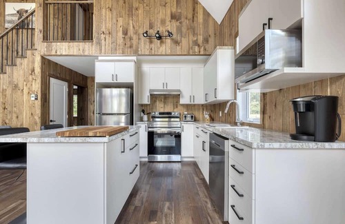 Saint-Michel-des-Saints Ski Chalet | Spa, Nature & Adventure - Rustique Chalet