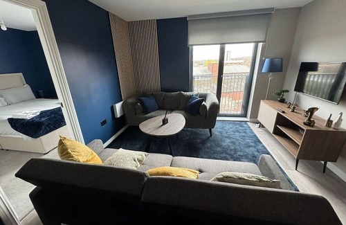 Holbeck Apartment | Pinetree Apartment City Centre