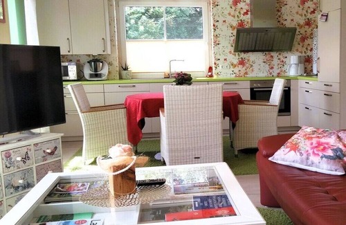 Schafstedt House | Holiday apartment in Schafstedt with Wi-Fi