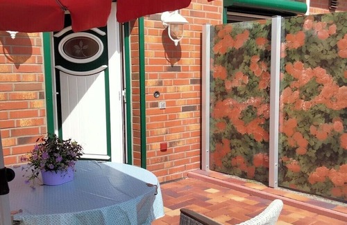 Schafstedt House | Holiday apartment in Schafstedt with Wi-Fi