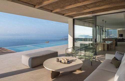 Evgiros Villa | Oikos Nostos - Three Bedroom Villa, Sleeps 6