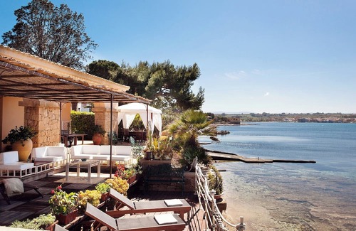 Brucoli Villa | Azzurra - Three Bedroom Villa, Sleeps 6