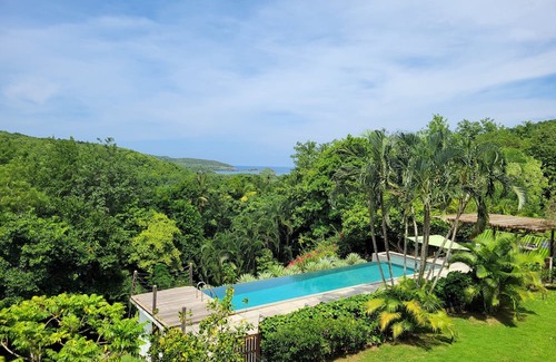 Bouvet Island House | October Discount-Private Villa with Pool and Distant Ocean View