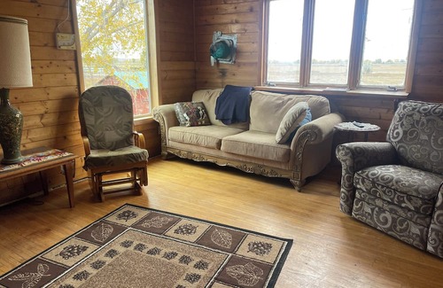 Zurich Other | Ranch house between Zurich and Harlem hunting, hiking, & quiet. Family friendly