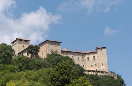 Angera Apartment | La Casa di Lillo Angera