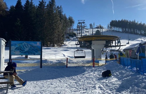 Abertamy Apartment | Family Apartment N4 in Abertamy - near Plesivec Ski Slopes, bike/ski storage