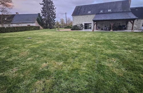 Hommes House | Large 8-bedroom house in the countryside - ideal for families & friends