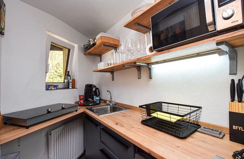Fieberbrunn Apartment | Room '3 - Cozy' with Mountain View and Wi-Fi