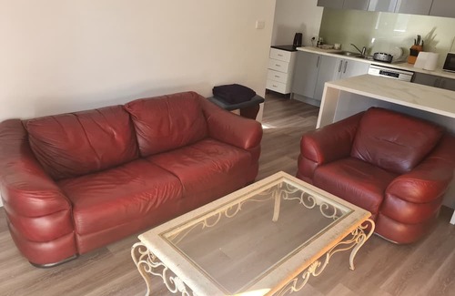 Fishing Point House | Fishing Point Guest House Retreat - fully self contained unit for two guests