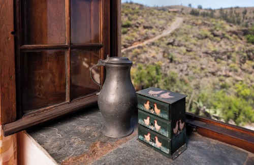 Guia de Isora Cottage | Private Cottage with shared Heatable Solar Pool, Sauna, Jacuzzi and Sea View