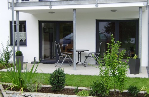 Bad Waldsee Apartment | Apartment '1 Erdgeschoss' with Private Terrace and Wi-Fi