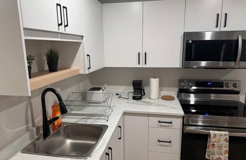 Moncton Apartment | FemMac's Place