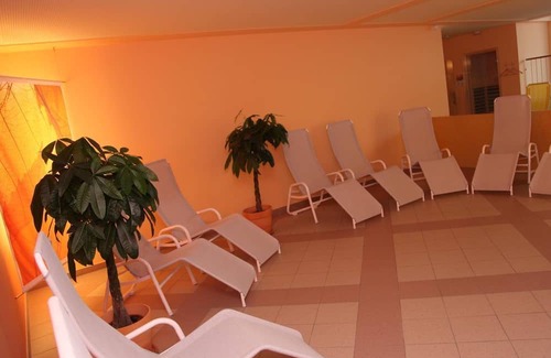 Albeck House | Five-bed room, bathroom, WC, 1 bedroom - JUFA Hotel Hochrindl*