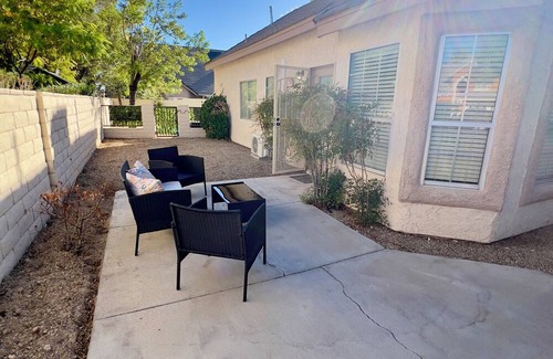 Las Vegas Apartment | Peaceful Studio Minutes from the Action – Vegas Fun, Your Way!