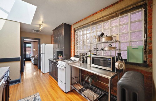 Pueblo House | Charming 2-bedroom building in Pueblo