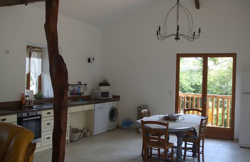 Bagert House | Garaouet Holiday Home with Mountain View, Garden, and Parking