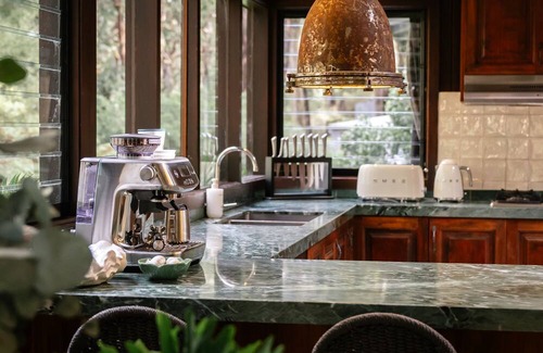 Red Hill South House | Ecco Red Hill Retreat | Luxe Rural Escape