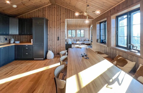 Kroderen House | Stunning home in Noresund with sauna