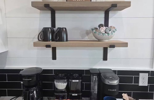 Shawnee Cottage | Cozy 1-BR cottage by Shawnee Twin Lakes w/full kitchen & bath,king bed & laundry