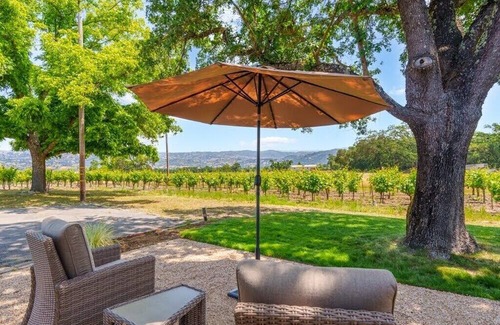 Bouvet Island House | Enchanting Wine Country Retreat ~ Hot Tub & Vineyard Views 3BD/2BA