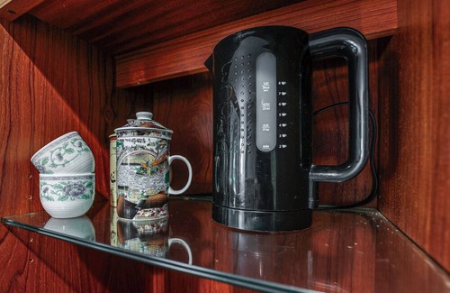 Greenwich Apartment | 2 Mi to NYC Train: Greenwich Apt w/River View