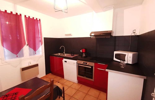 Trilla House | Desix - TRILLA - Gîte