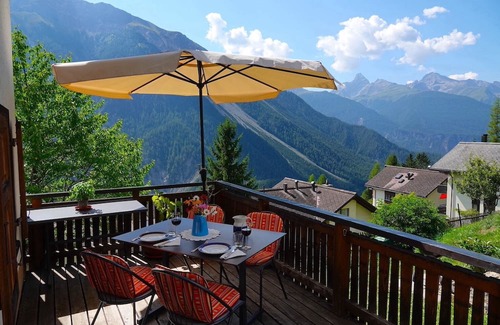 Wiesen Ski Chalet | Vacation home 4.5Z, in sunny DAVOS WIESEN, free WEF 2026