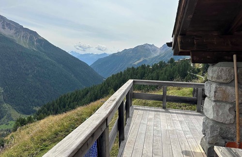 Wiler Ski Chalet | Cozy mountain chalet Lauchernalp - Fischbiel