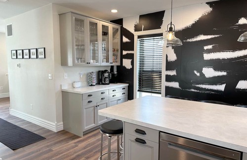 Maquoketa House | Eliza Gothic, restored 5-star 3 BR residence. Large eat in kitchen.