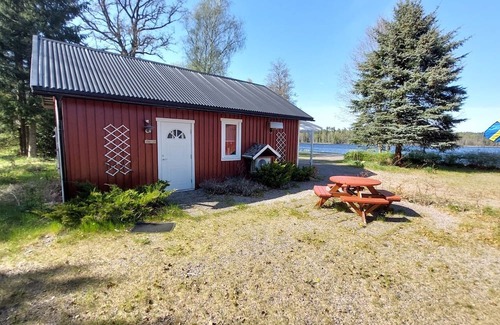 Markaryd Cabin | Vacation home directly on the Lagan near Markaryd