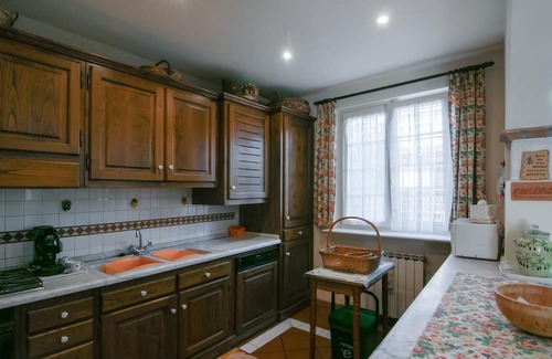 Querceta Apartment | 2 bedroom beautiful apartment in Querceta