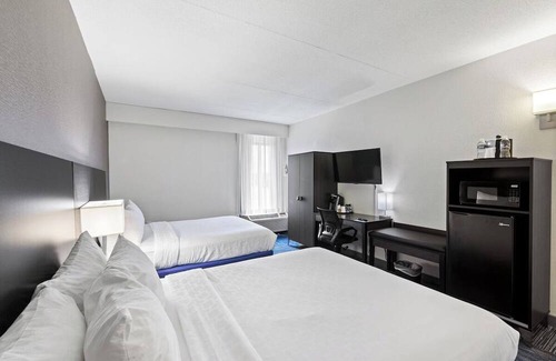 East Texas Hotel | 3 Sleek Rooms for Families, Leisure and Business Travelers Visiting Dorney Park