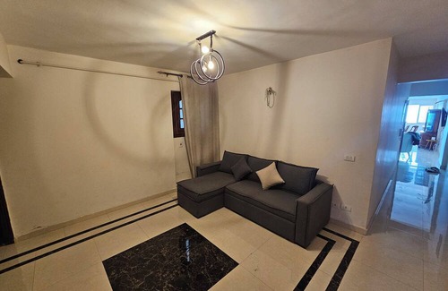 Bab Sharqi Apartment | Alex sea view (families only)