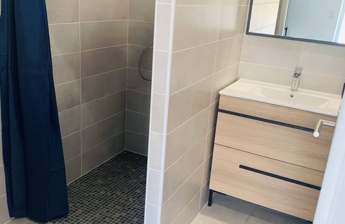 Saint-Martin-Lacaussade Apartment | Le Relais des Brias