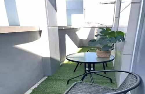 Ansan Apartment | City view room with Netflix