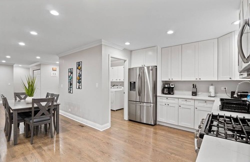 Crestwood House | Extended Stay - Crestwood FHS Rental